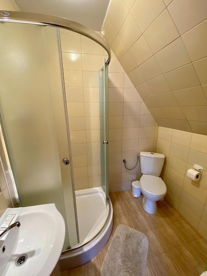 Na Kosnych Apartment โปโรนิน ภายนอก รูปภาพ
